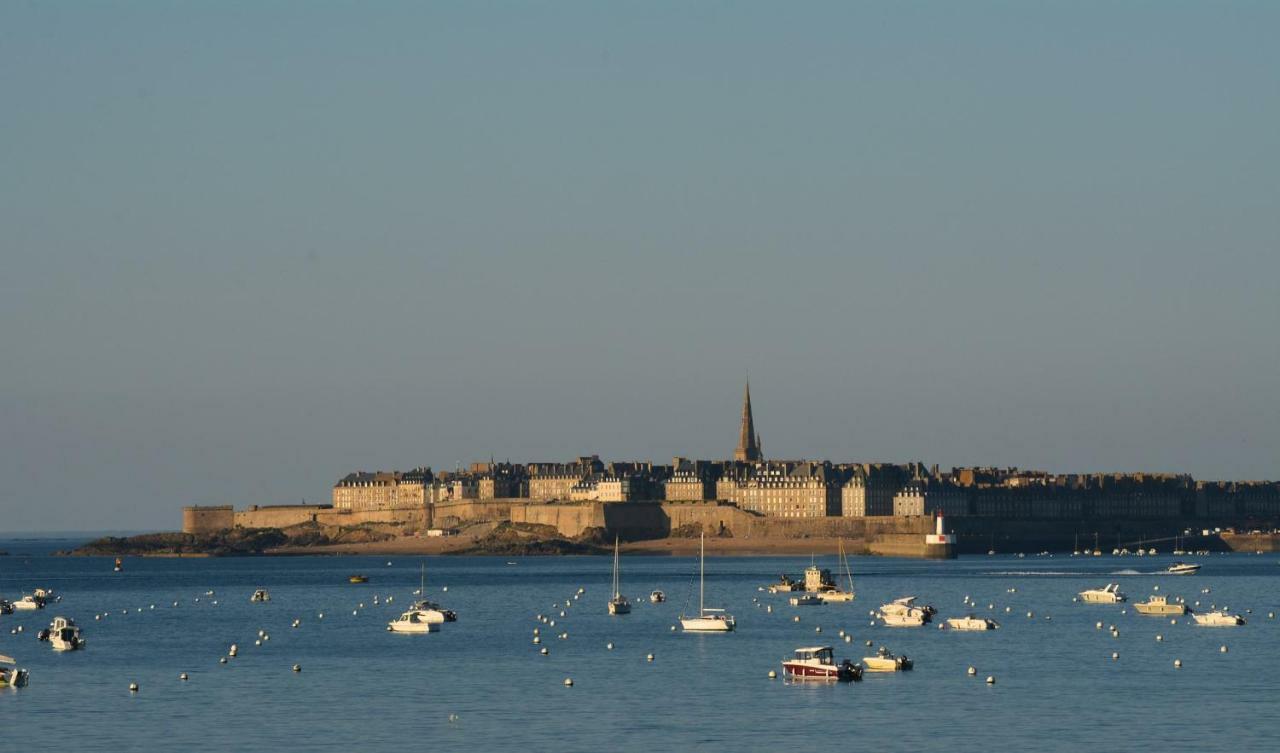 Le Servannais Saint-Malo Exterior foto
